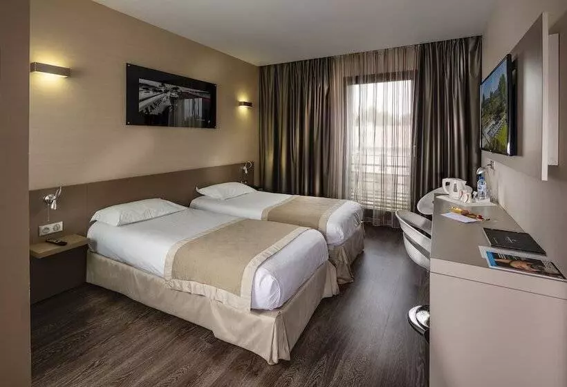 Отель Grand Prix Hôtel & Restaurant