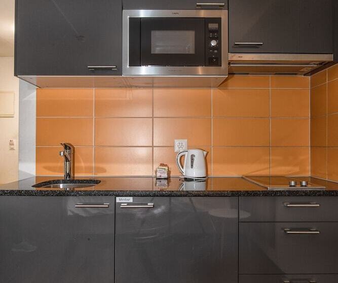 فندق Residence Loren  Contact & Contactless Checkin