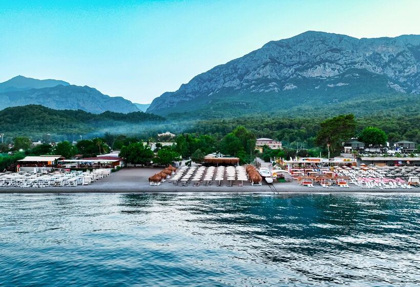 هتل Residence Rivero