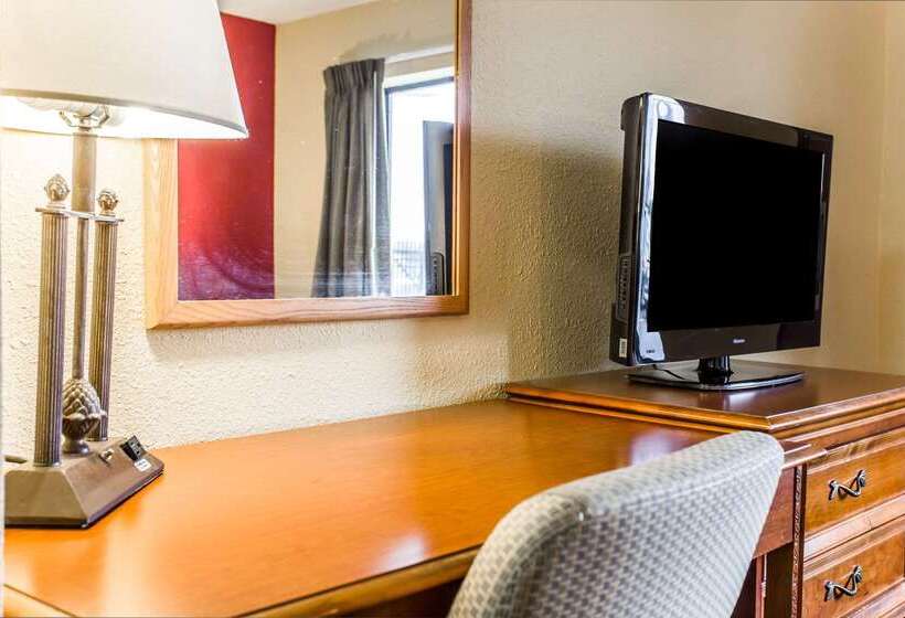 هتل Rodeway Inn Charlotte Downtown