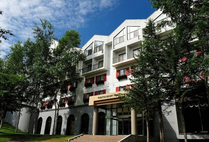 Rusutsu Resort Hotel & Convention