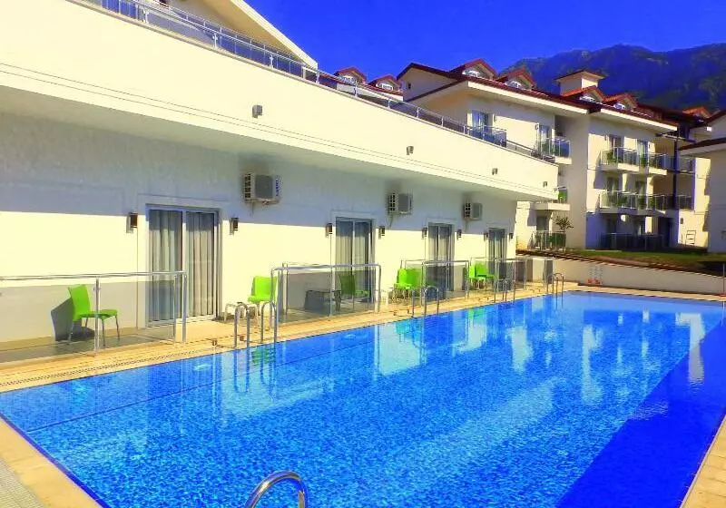 Sunshine Holiday Resort  All Inclusive