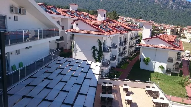 Sunshine Holiday Resort  All Inclusive