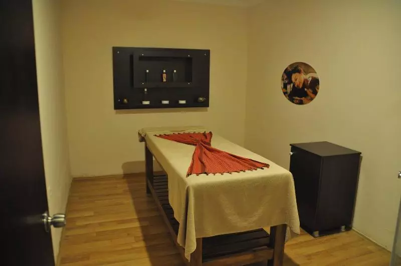 Sunshine Holiday Resort  All Inclusive