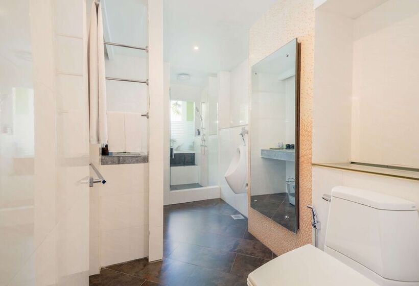 ホテル Homm Bliss Southbeach Patong