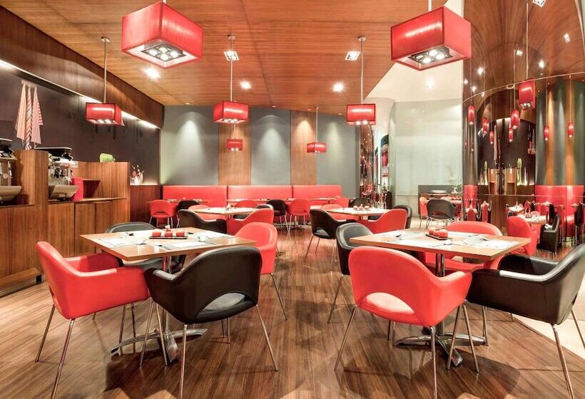 Szálloda Ibis Bandung Trans Studio