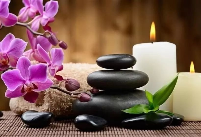 Отель Ibis Bandung Trans Studio