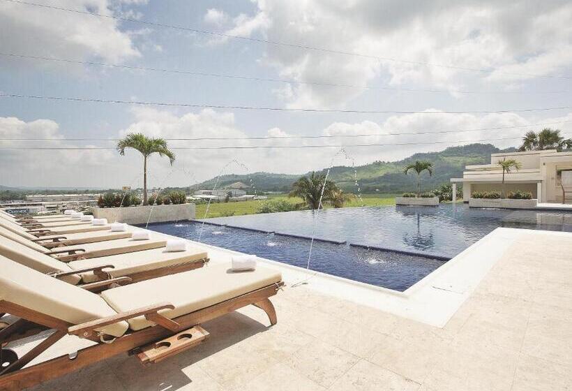 فندق La Quinta By Wyndham Poza Rica