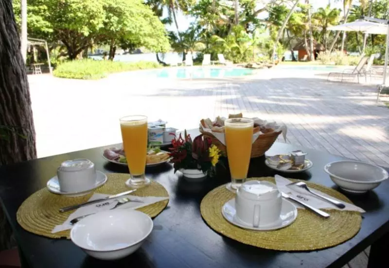 هتل Oure Lodge Beach Resort