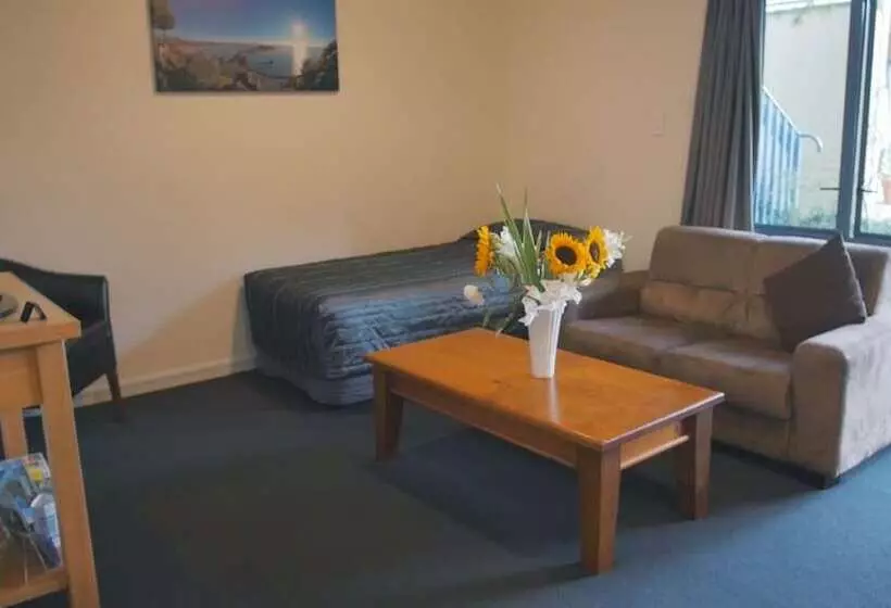 Hotelli Sherborne Motor Lodge