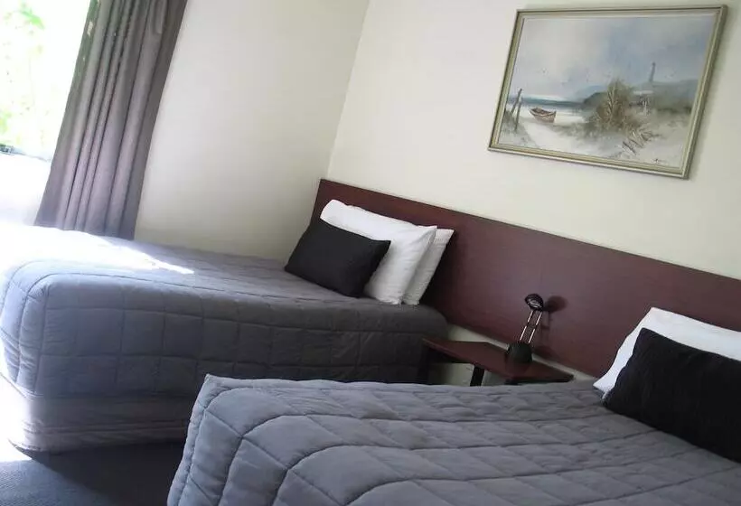 Hotelli Sherborne Motor Lodge