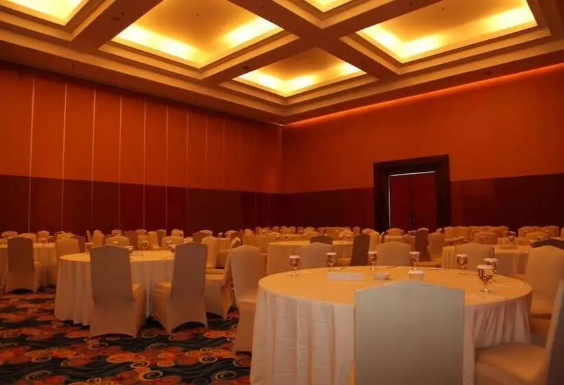 The Natsepa Resort And Conference Center