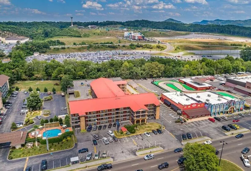 Отель Americana Inn A Travelodge By Wyndham