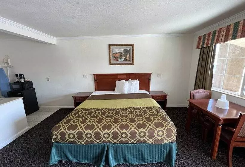 Отель Americas Best Value Inn Hanford