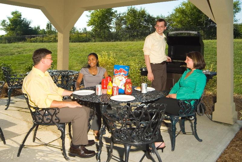 ホテル Candlewood Suites Indianapolis Downtown Medical District, An Ihg