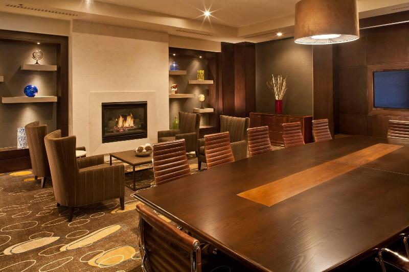 هتل Courtyard Tacoma Downtown