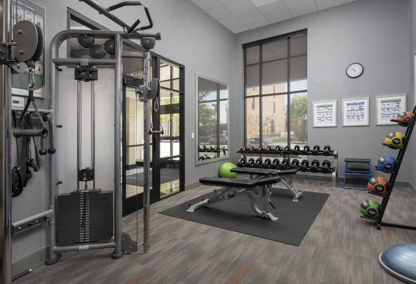 هتل Courtyard Tacoma Downtown