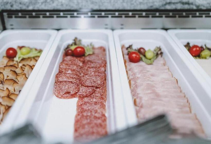 בית מלון כפרי Die Sonne