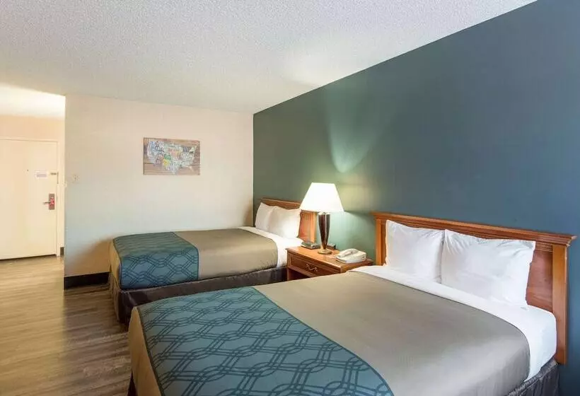 בית מלון כפרי Econo Lodge