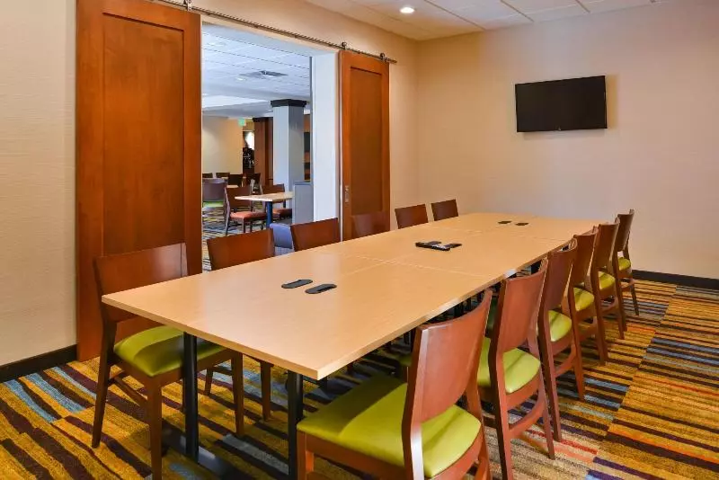 Otel Fairfield Inn And Suites By Marriott San Antonio Northeast / Schertz / Rafb