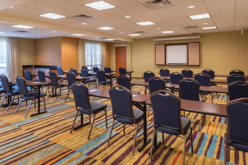 Otel Fairfield Inn And Suites By Marriott San Antonio Northeast / Schertz / Rafb