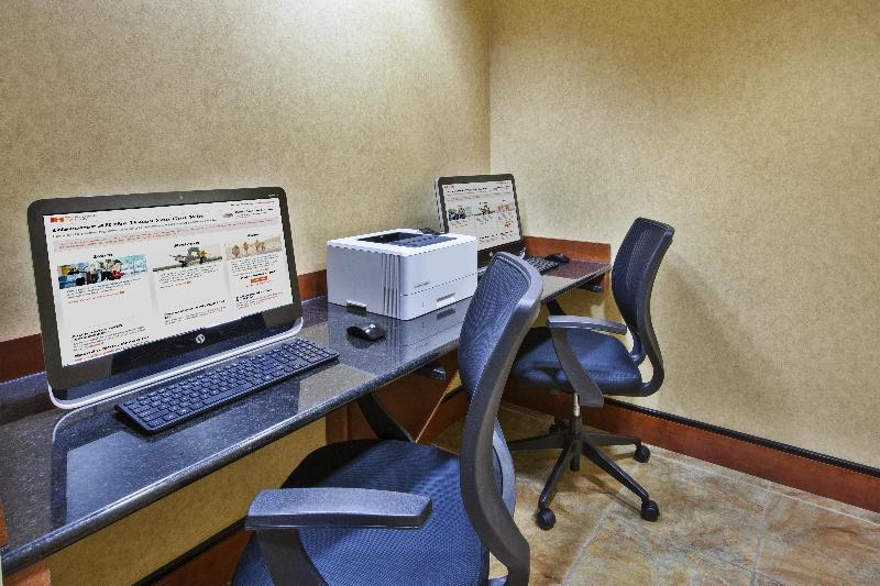 Holiday Inn Express Hotel & Suites Fort Wayne, An Ihg