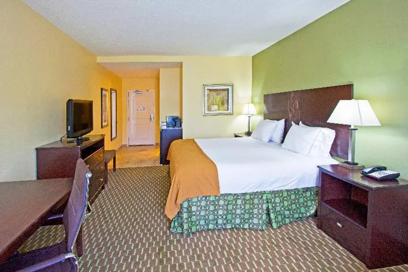 Отель Holiday Inn Express And Suites Saint Augustine North, An Ihg
