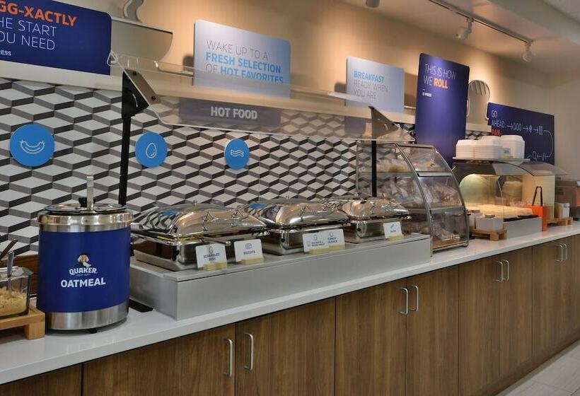 בית מלון כפרי Holiday Inn Express Richmond I 64 Short Pump Area, An Ihg