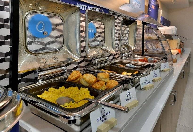 בית מלון כפרי Holiday Inn Express Richmond I 64 Short Pump Area, An Ihg