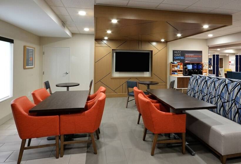 בית מלון כפרי Holiday Inn Express Richmond I 64 Short Pump Area, An Ihg