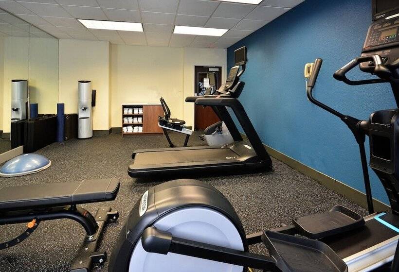 בית מלון כפרי Holiday Inn Express Richmond I 64 Short Pump Area, An Ihg