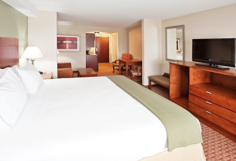 فندق Holiday Inn Express & Suites Niagara Falls, An Ihg