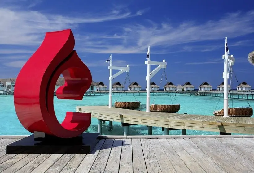 هتل Machchafushi Island Resort & Spa Maldives, The Centara Collection