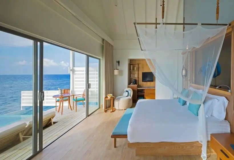 هتل Machchafushi Island Resort & Spa Maldives, The Centara Collection