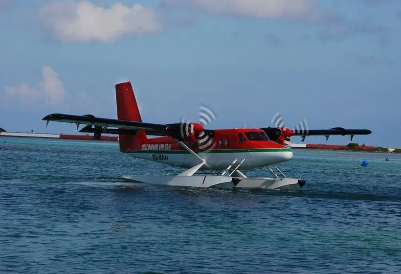 هتل Machchafushi Island Resort & Spa Maldives, The Centara Collection