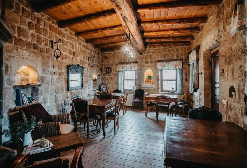 ホテル Meleklerevi Cave