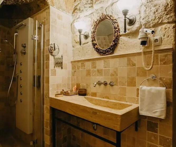 בית מלון כפרי Meleklerevi Cave