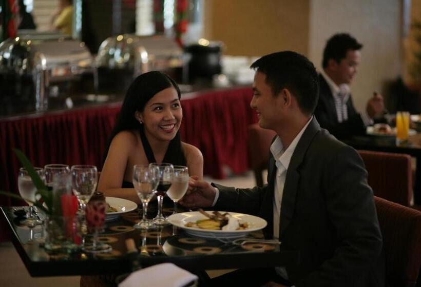 St Giles Hotel Makati