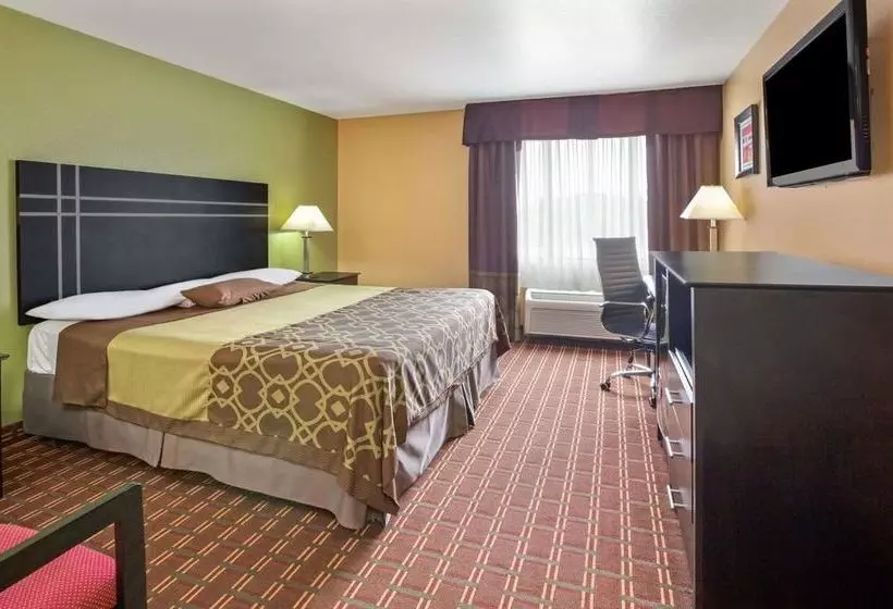 ホテル Super 8 By Wyndham Houston/i10/federal Road