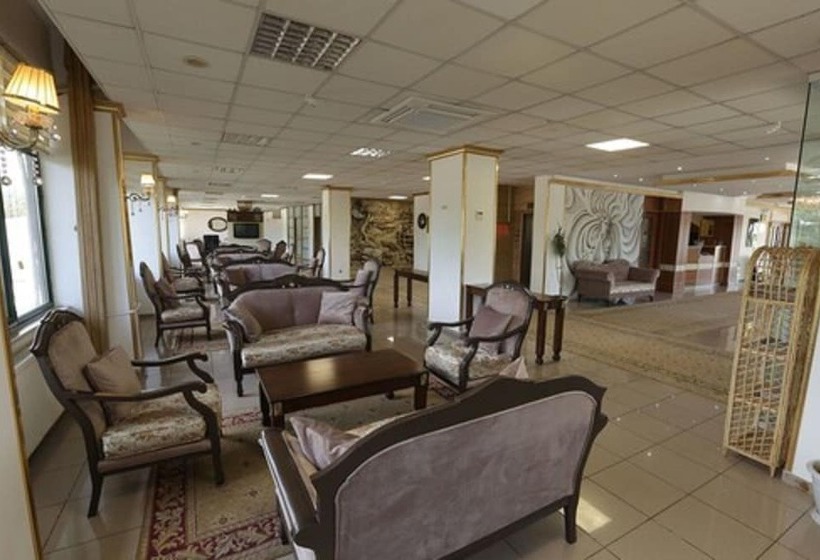 فندق Adramis Termal