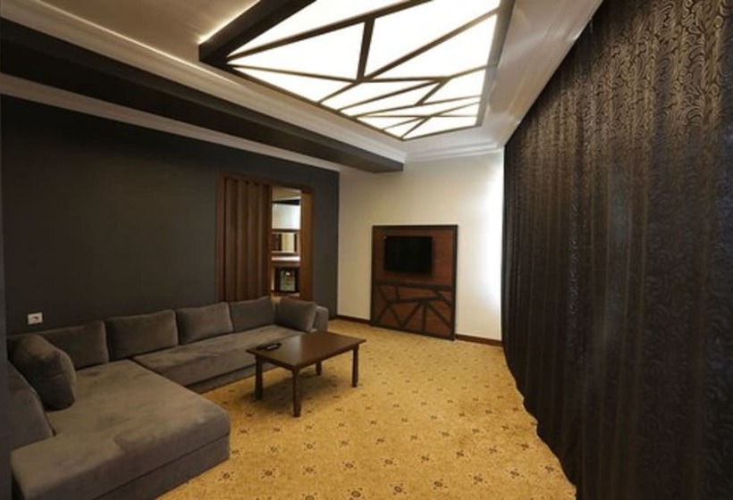 فندق Adramis Termal