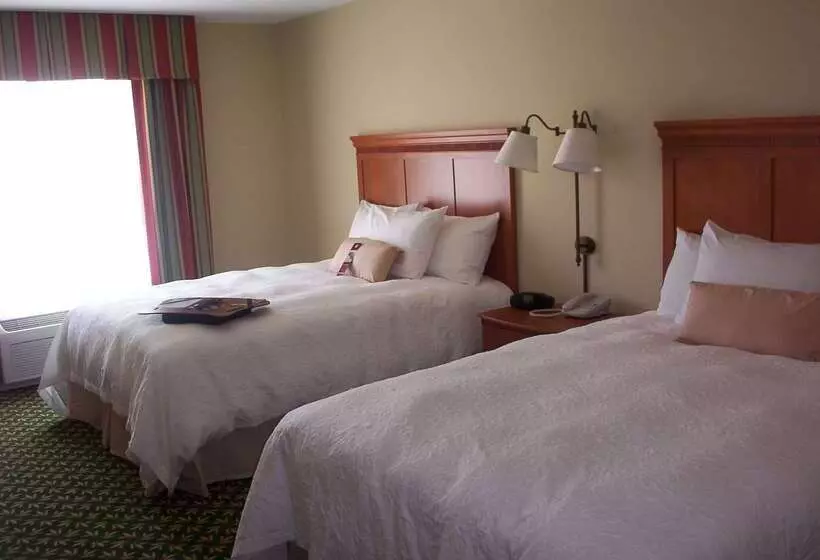 Отель Hampton Inn Canon City