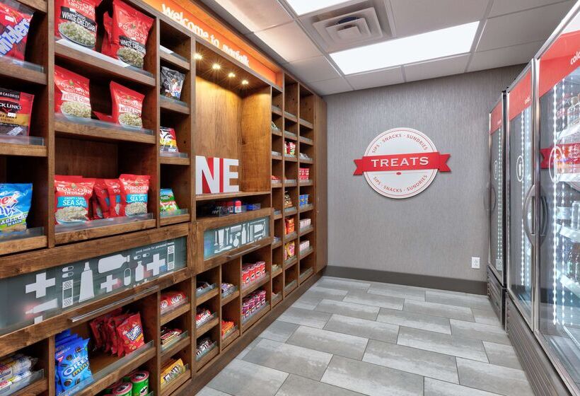 هتل Hampton Inn Norfolk