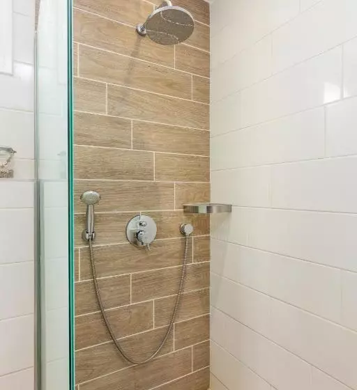 Nana Angela Apartments