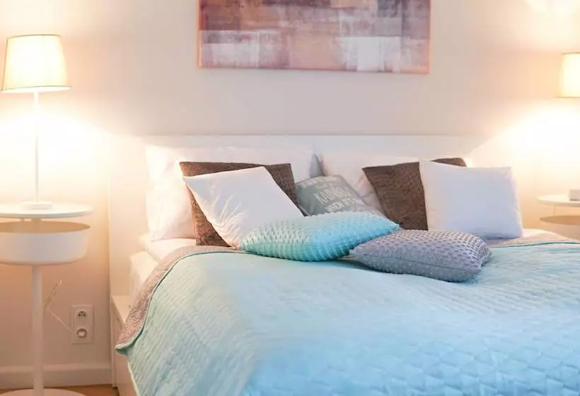 Old Town Apartments Warsaw