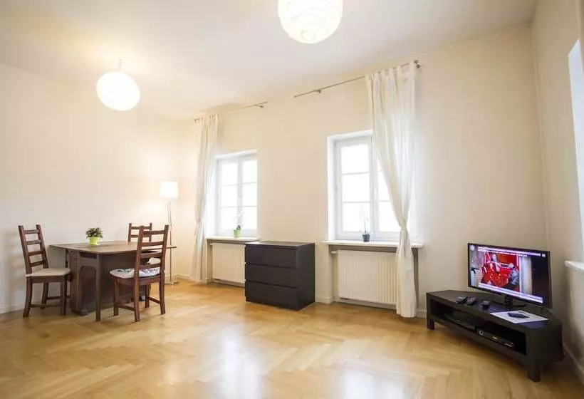 Old Town Apartments Warsaw