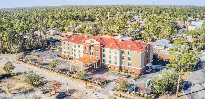 Holiday Inn Express Hotel & Suites Gulf Shores, An Ihg
