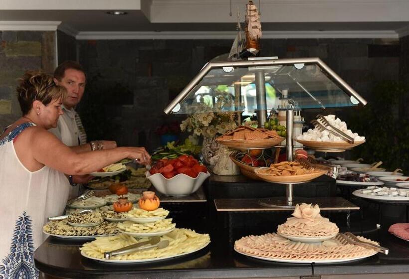 בית מלון כפרי Ayaz Aqua Beach