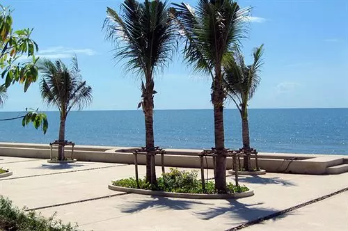 בית מלון כפרי Talay Samran By Lease Back Thailand