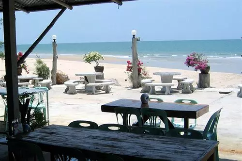 בית מלון כפרי Talay Samran By Lease Back Thailand